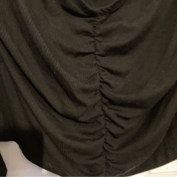 Torrid Black Ribbed Bell Sleeve Midi Off Shoulder Top - Picture 5 of 6